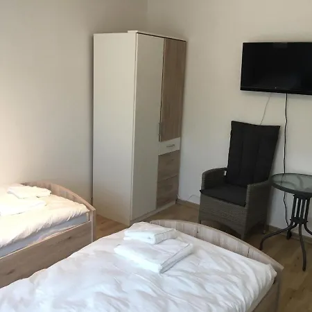 Gaststatte Heidehof Penzion *